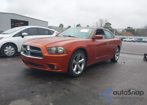 2013 Dodge Charger Sxt z USA, uszkodzony, nr VIN 2C3CDXHG7DH594779